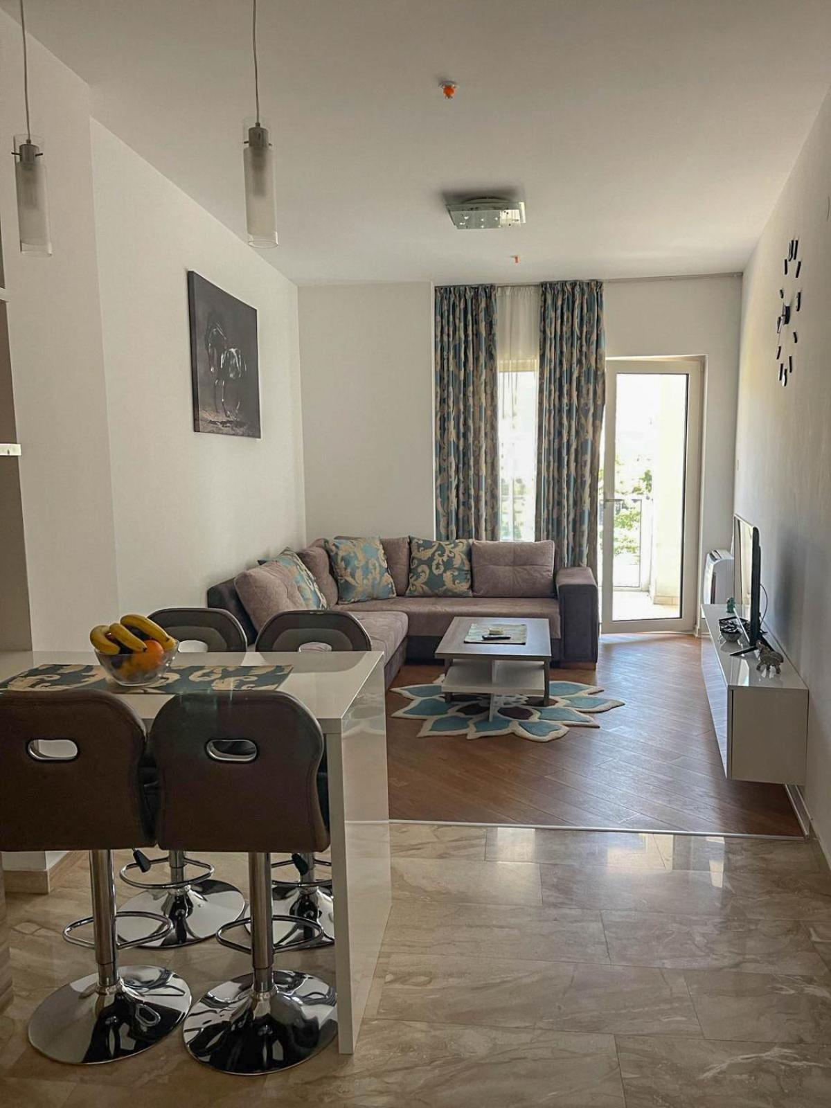 Apartman Anna Tre Canne Budva Exteriör bild