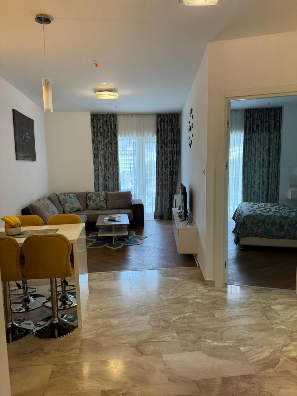 Apartman Anna Tre Canne Budva Exteriör bild