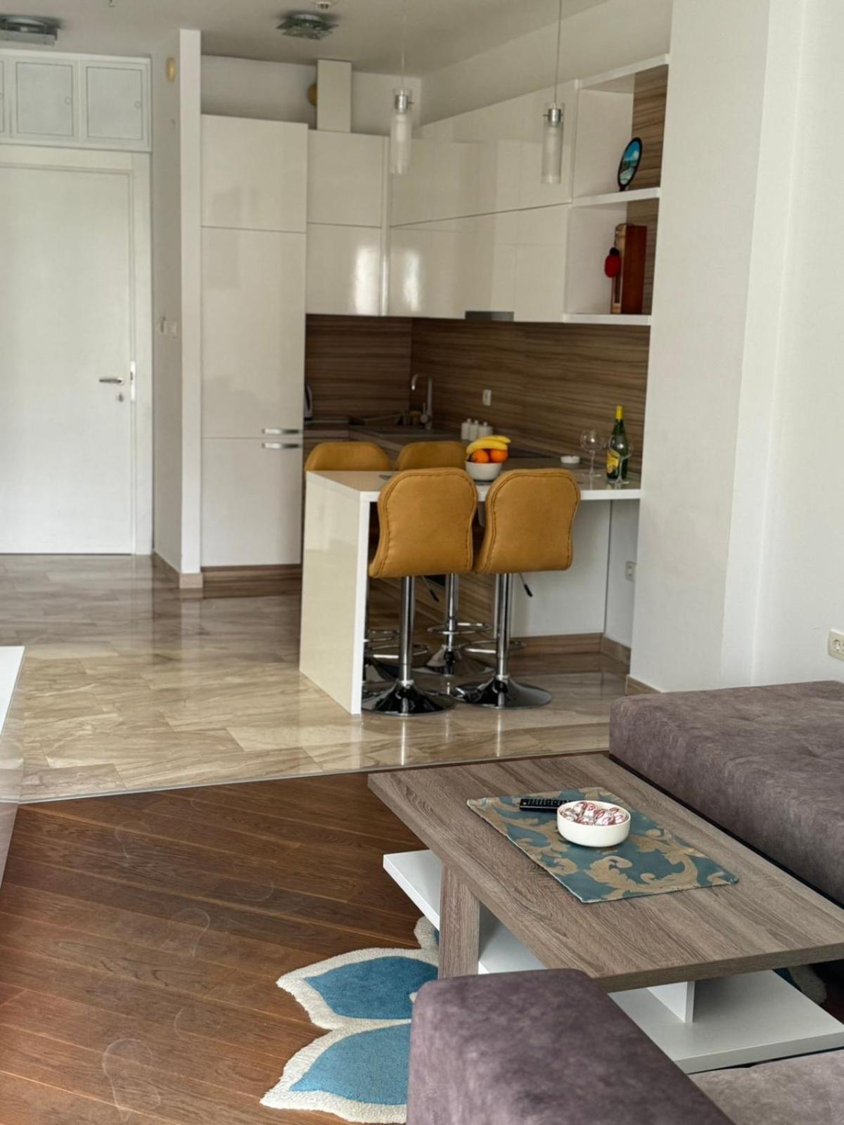 Apartman Anna Tre Canne Budva Exteriör bild