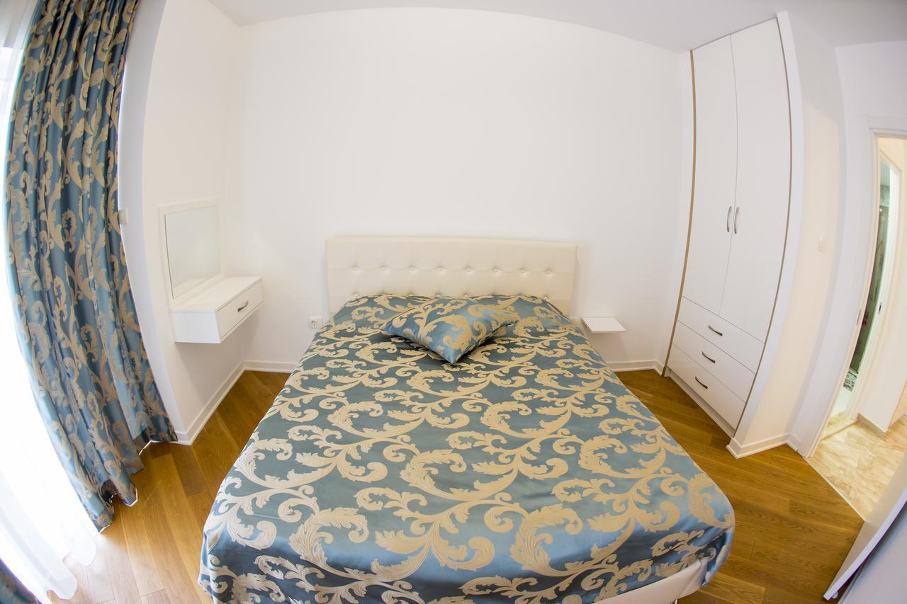 Apartman Anna Tre Canne Budva Exteriör bild