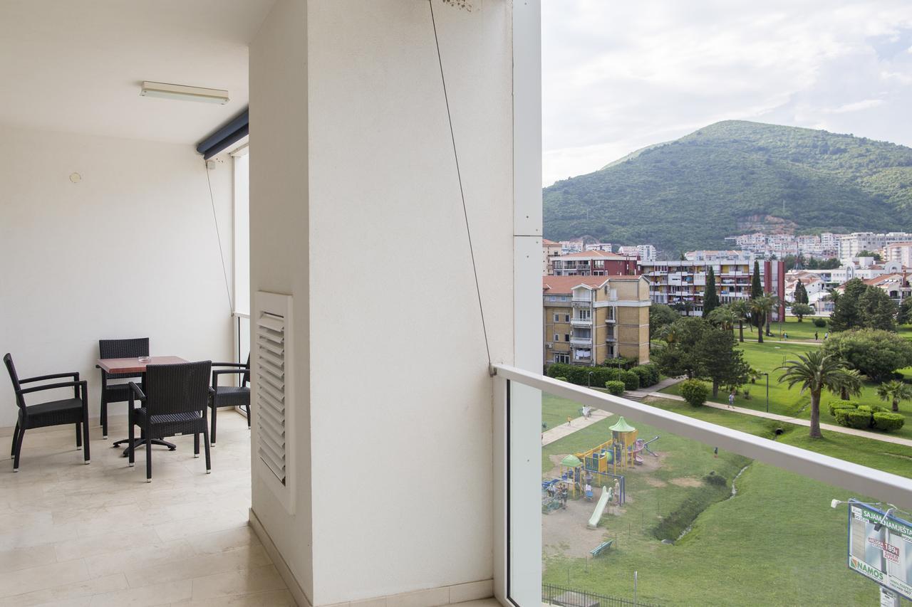 Apartman Anna Tre Canne Budva Exteriör bild