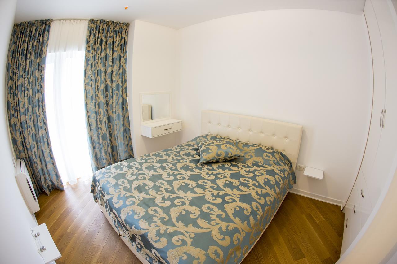 Apartman Anna Tre Canne Budva Exteriör bild